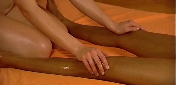  Women Explore Intimate Massage